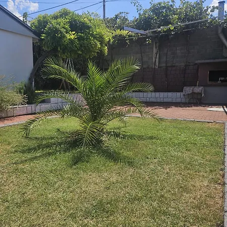 Kuca Magnolia * Благай